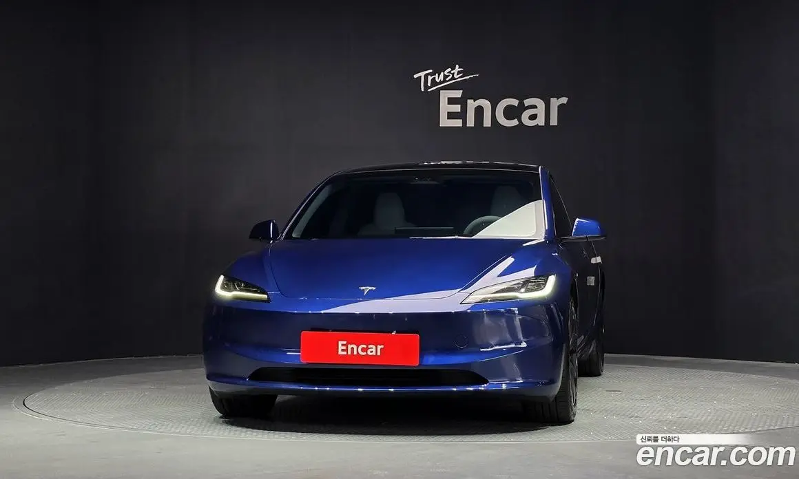Tesla Model 3 2024 0.2 автомат (гидро), фото 3
