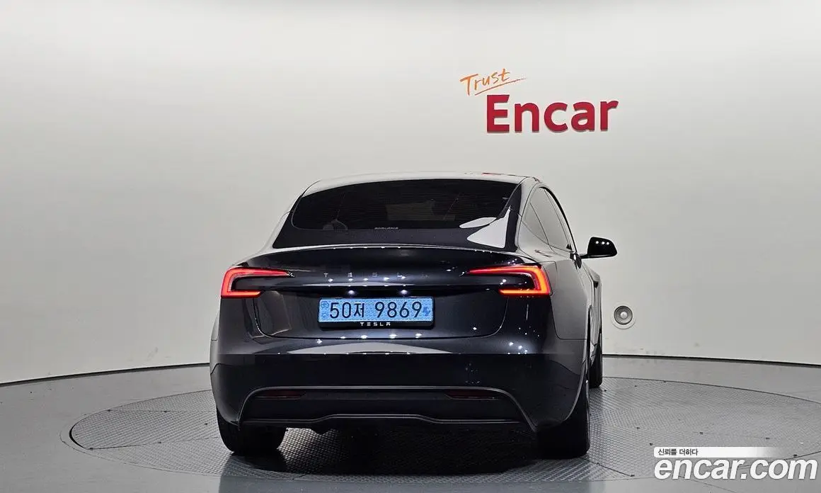 Tesla Model 3 2025 0.2 автомат (гидро), фото 3