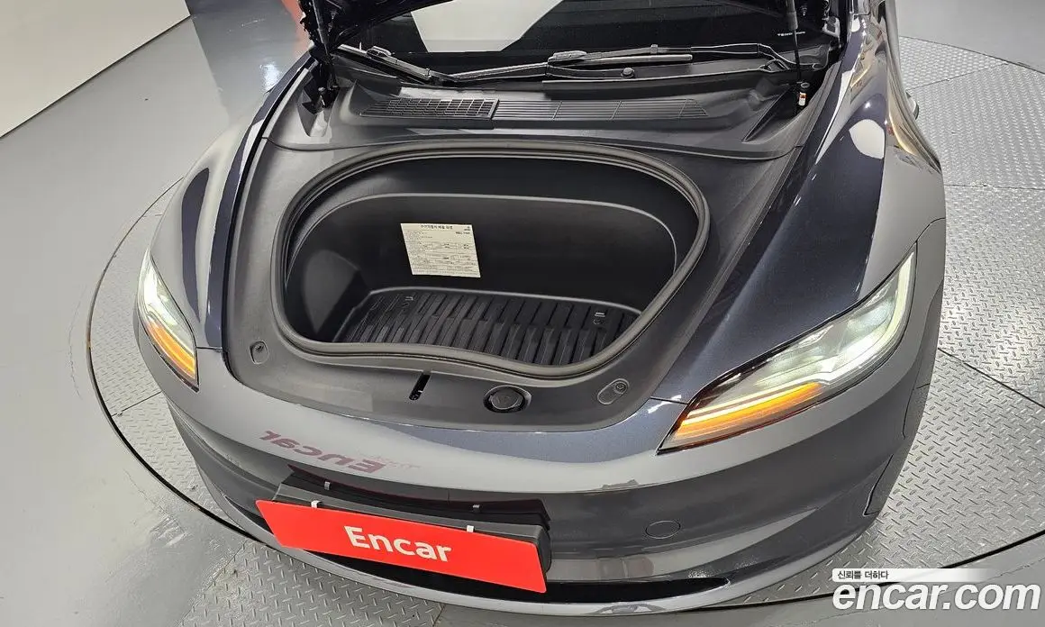 Tesla Model 3 2025 0.2 автомат (гидро), фото 5