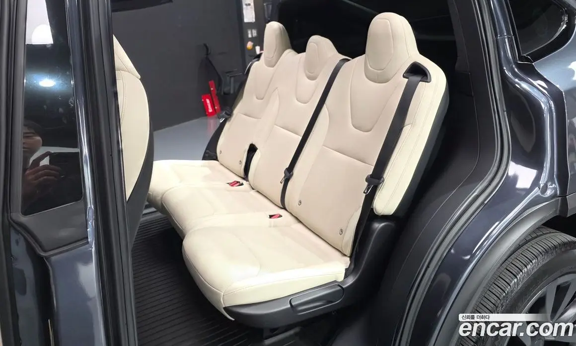 Tesla Model X 2023 0.3 автомат (гидро), фото 19
