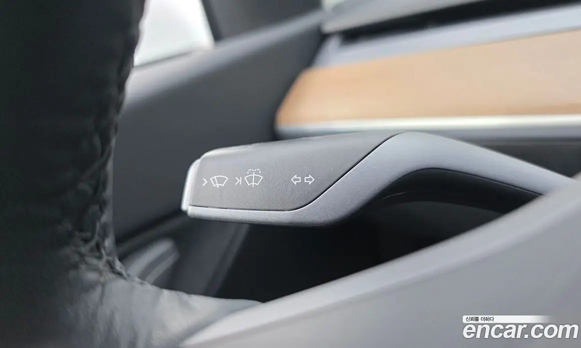 Tesla Model Y 2021 0.2 автомат (гидро), фото 12