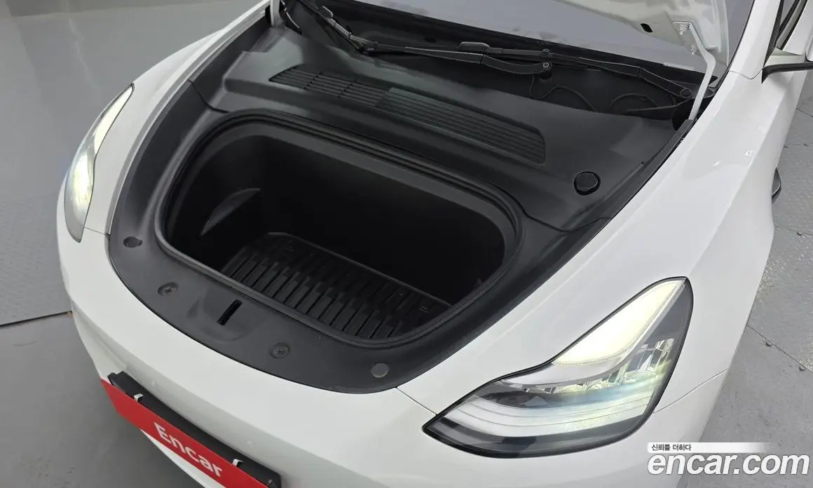 Tesla Model Y 2021 0.2 автомат (гидро), фото 6