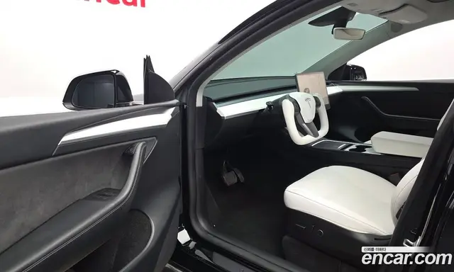 Tesla Model Y 2022 0.2 автомат (гидро), миниатюра 10