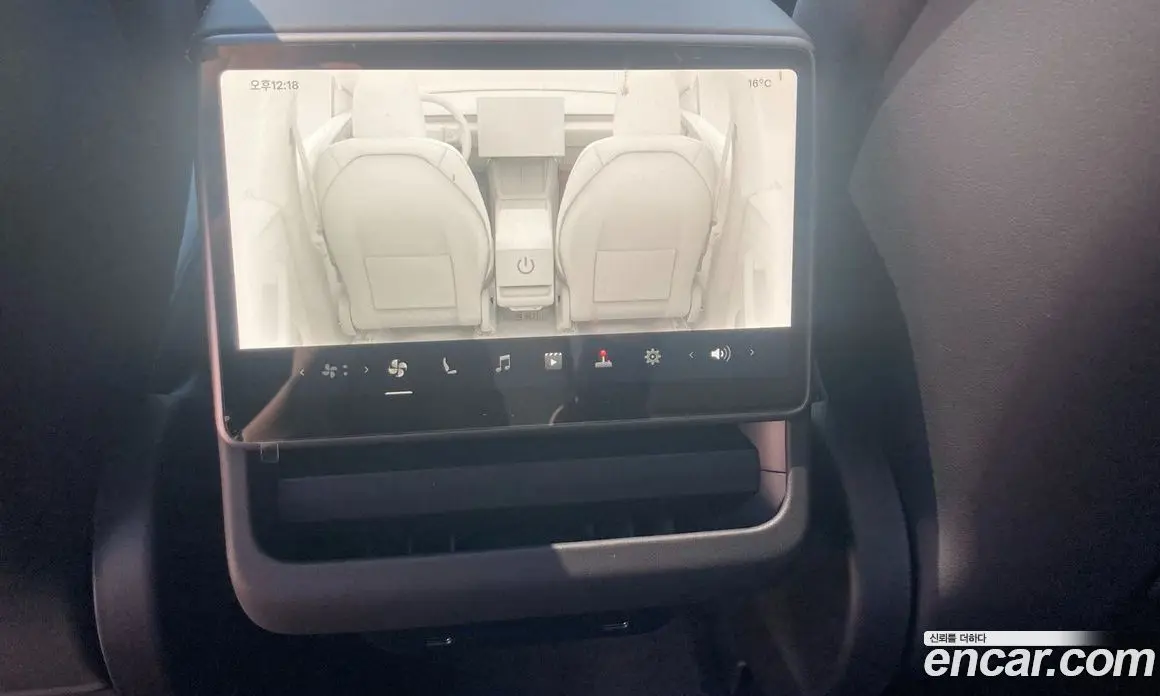 Tesla Model Y 2026 автомат (гидро), фото 14