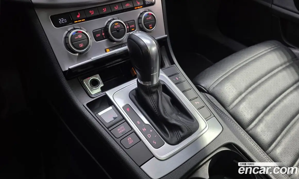 Volkswagen CC 2015 2.0 автомат (гидро), фото 9