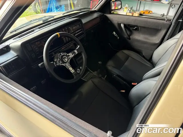 Volkswagen Golf 1990 1.8 механика, миниатюра 7