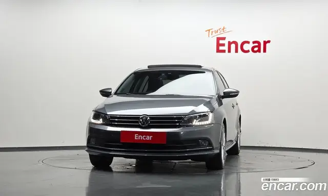 Volkswagen Jetta 2015 2.0 автомат (гидро), миниатюра 3