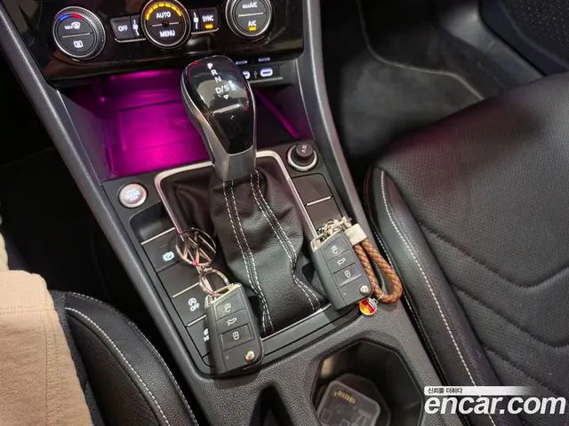 Volkswagen Jetta 2022 1.5 автомат (гидро), миниатюра 9