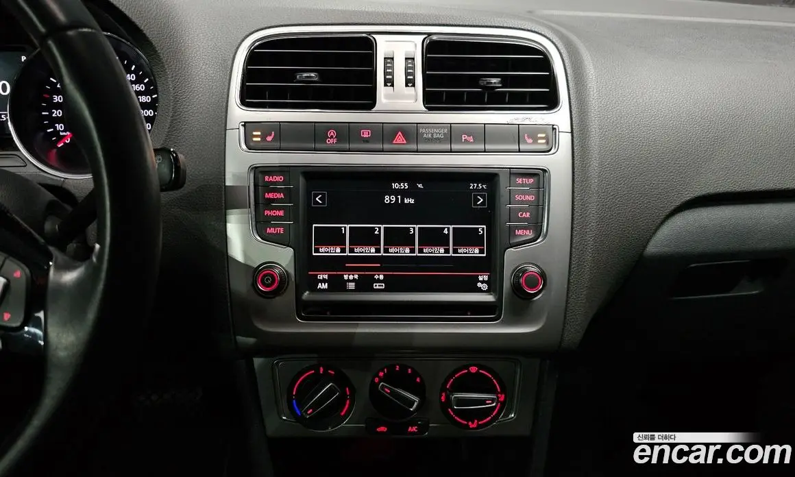 Volkswagen Polo 2015 1.4 автомат (гидро), фото 16