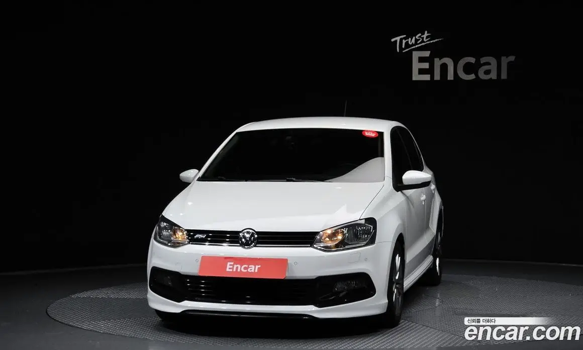 Volkswagen Polo 2015 1.4 автомат (гидро), фото 3