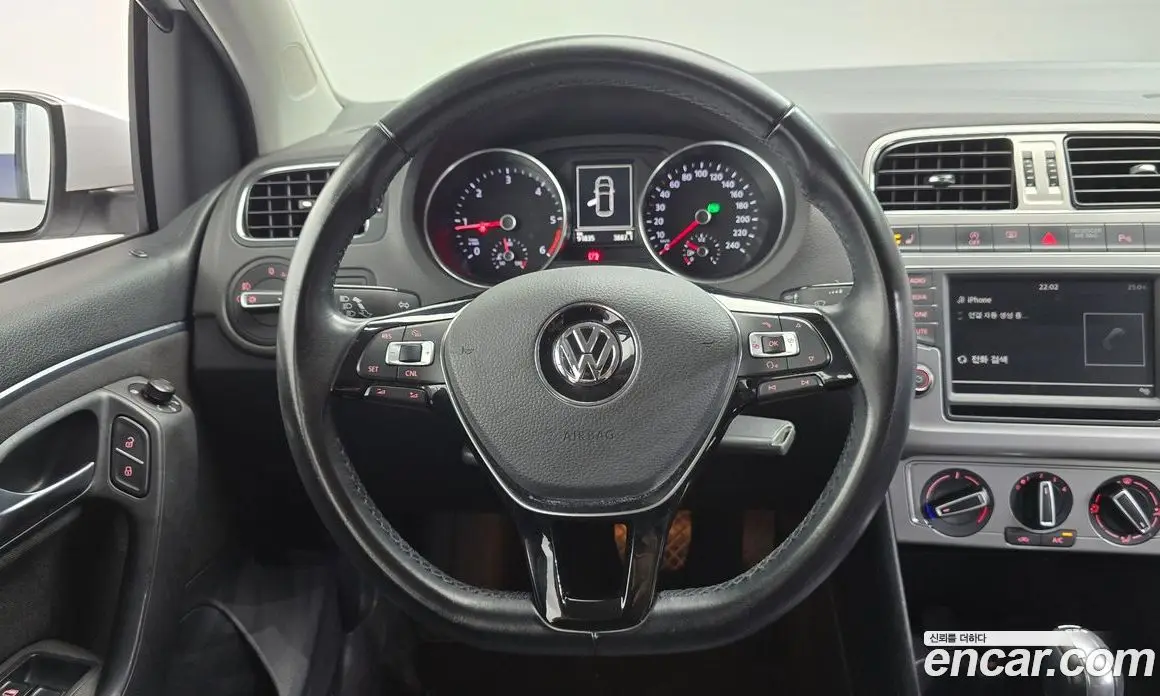 Volkswagen Polo 2016 1.4 автомат (гидро), фото 13