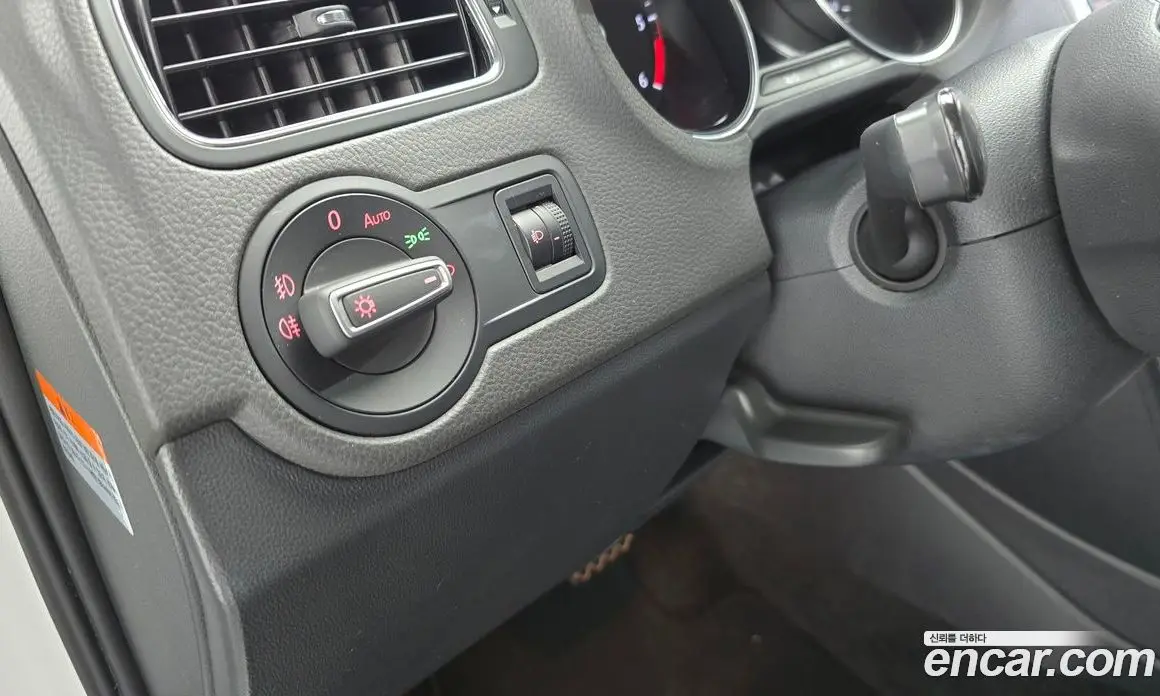Volkswagen Polo 2016 1.4 автомат (гидро), фото 15