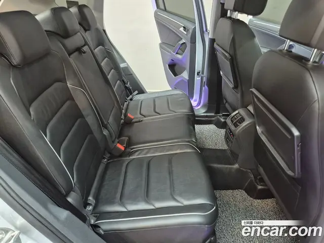Volkswagen Tiguan 2018 2.0 автомат (гидро), миниатюра 8