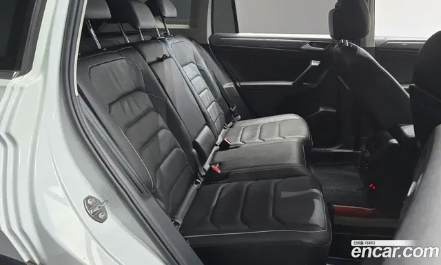 Volkswagen Tiguan 2020 2.0 автомат (гидро), миниатюра 11