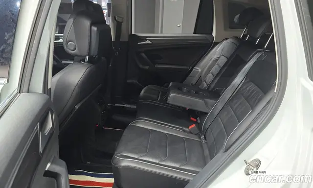 Volkswagen Tiguan 2020 2.0 автомат (гидро), миниатюра 12