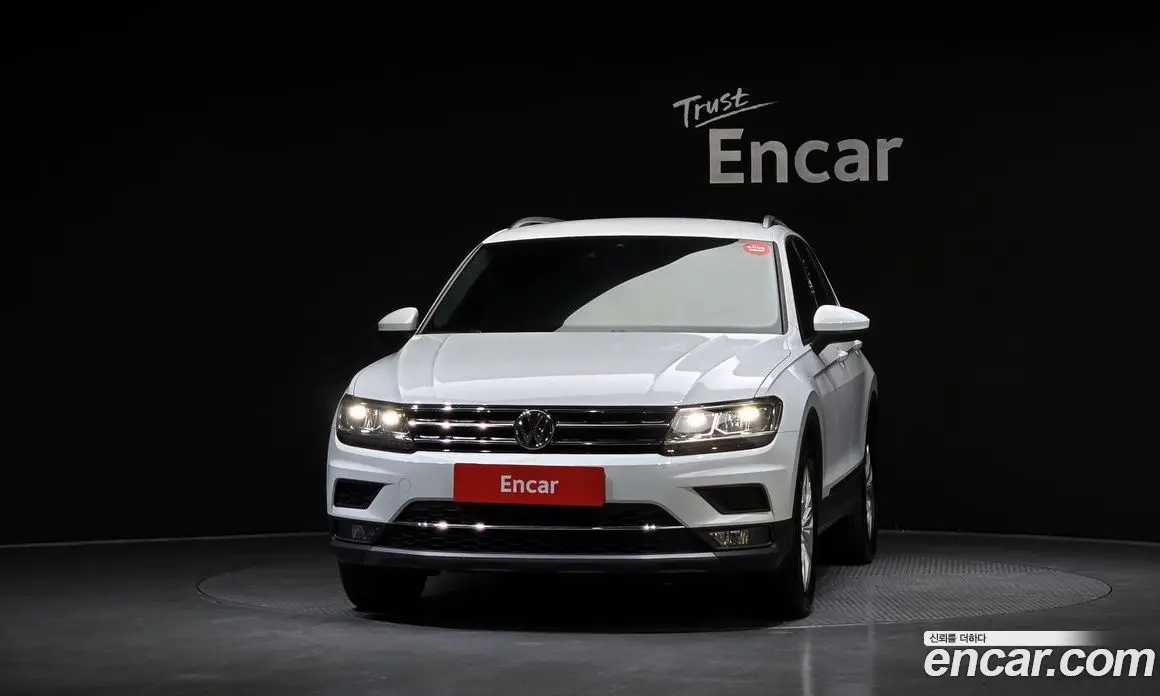 Volkswagen Tiguan 2020 2.0 автомат (гидро), фото 3