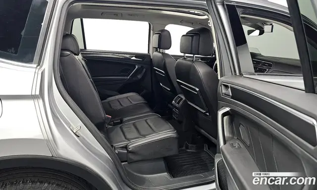 Volkswagen Tiguan 2020 2.0 автомат (гидро), миниатюра 11