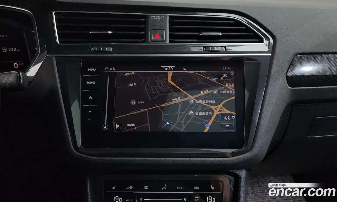 Volkswagen Tiguan 2022 2.0 автомат (гидро), фото 18