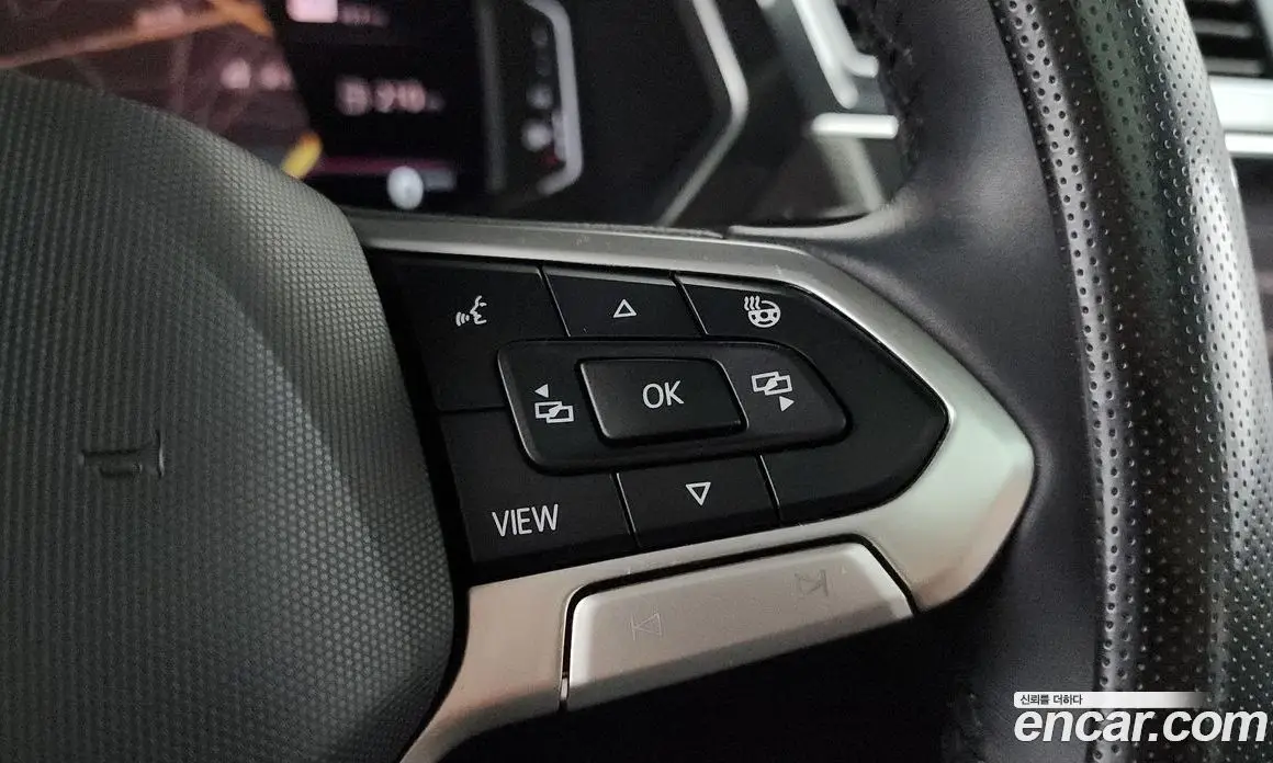 Volkswagen Tiguan 2022 2.0 автомат (гидро), фото 23