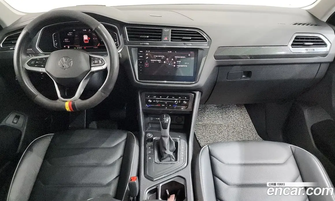 Volkswagen Tiguan 2022 2.0 автомат (гидро), фото 10