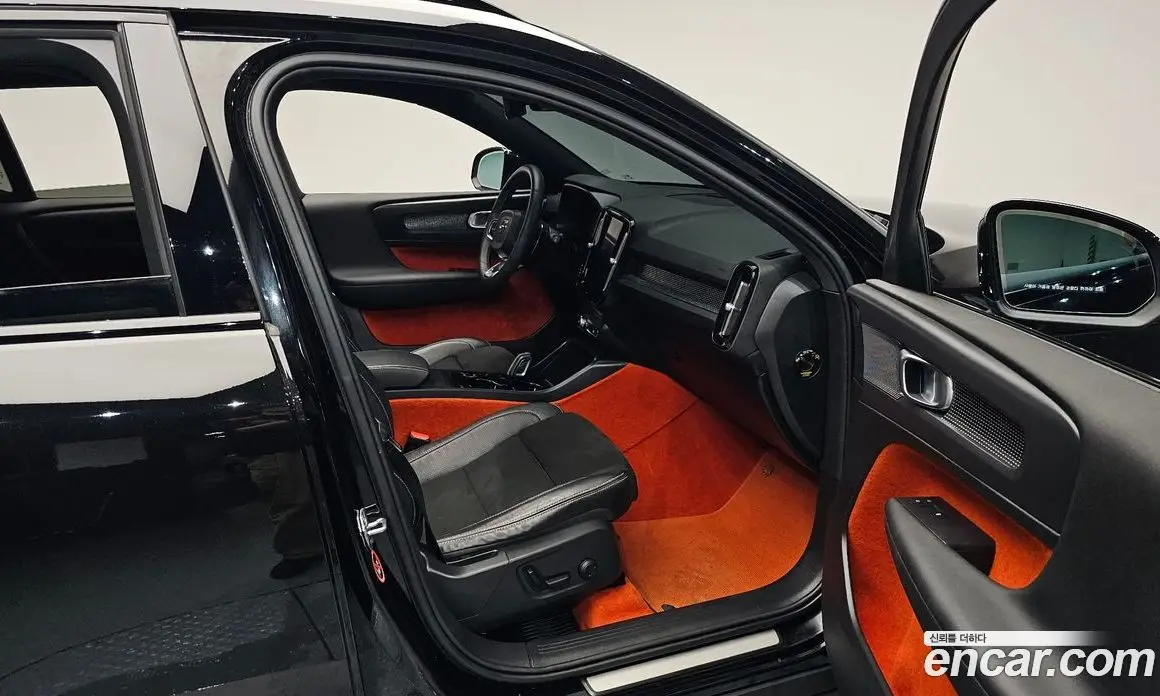 Volvo XC40 2020 2.0 автомат (гидро), фото 16