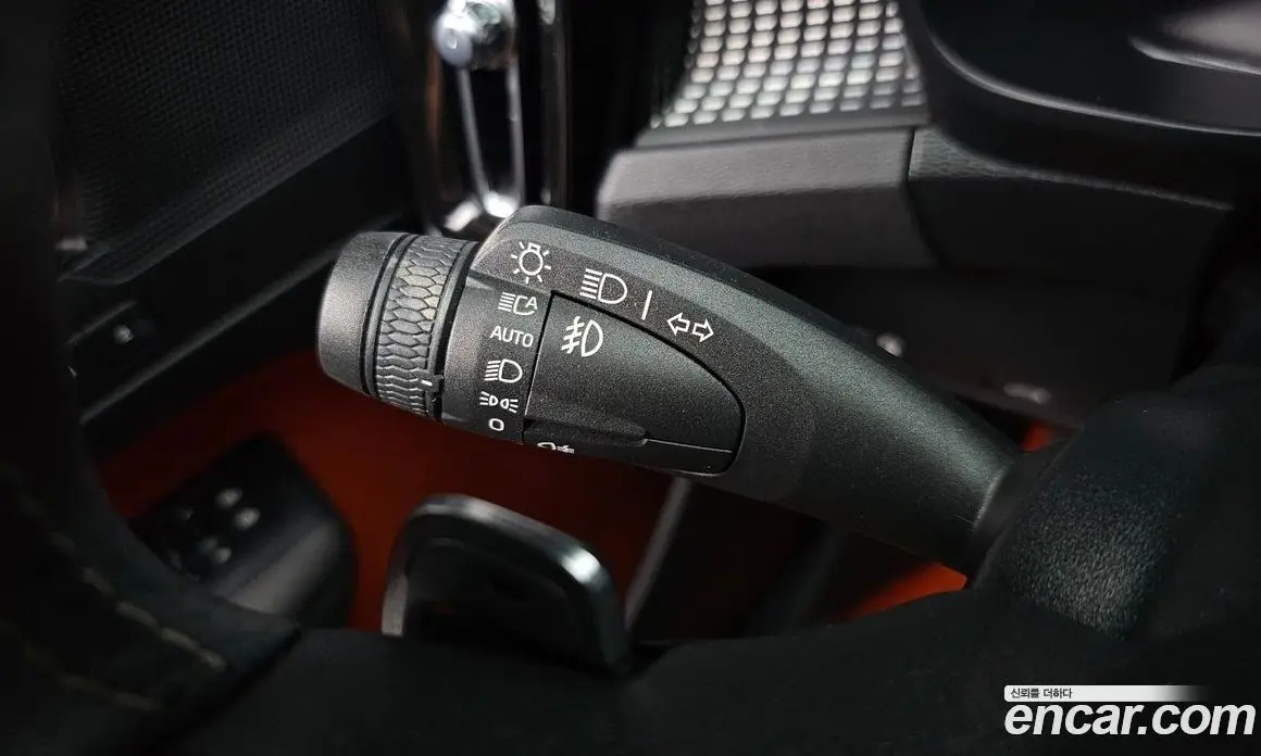Volvo XC40 2020 2.0 автомат (гидро), фото 29