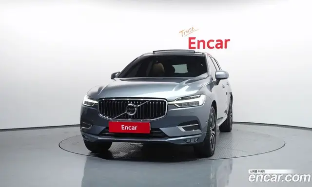 Volvo XC60 2018 2.0 автомат (гидро), миниатюра 3