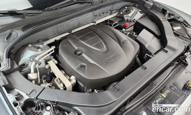 Volvo XC60 2018 2.0 автомат (гидро), миниатюра 6