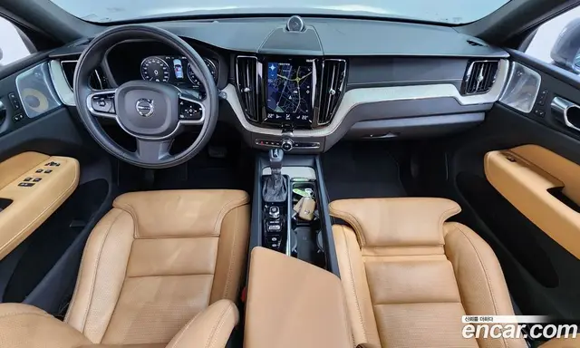 Volvo XC60 2018 2.0 автомат (гидро), миниатюра 10