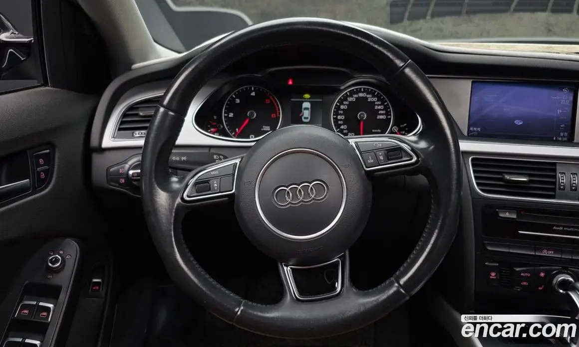 Audi A4 2015 2.0 автомат (гидро), фото 13