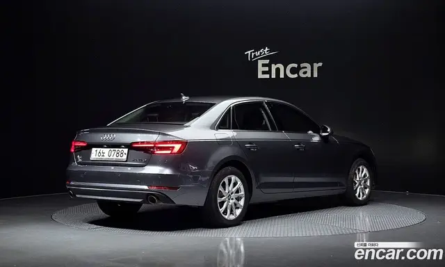 Audi A4 2016 2.0 автомат (гидро), миниатюра 2