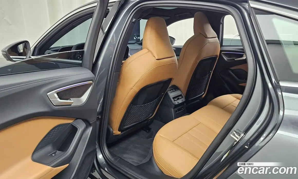 Audi A5 2025 2.0 автомат (гидро), фото 16