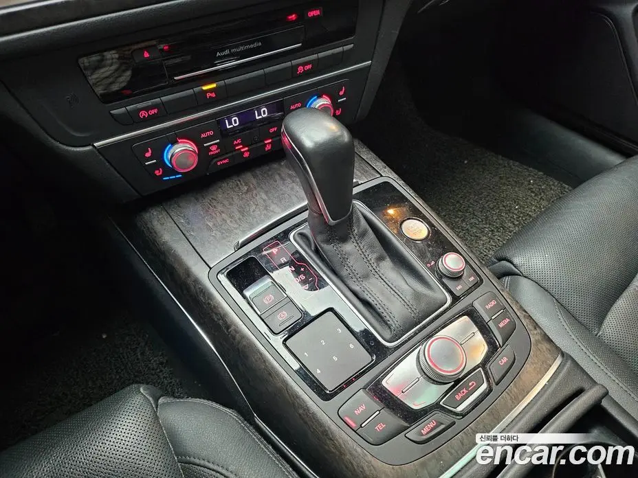 Audi A6 2018 2.0 автомат (гидро), фото 9