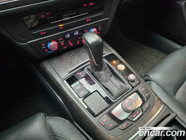 Audi A6 2018 2.0 автомат (гидро), миниатюра 9