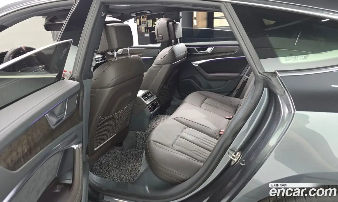 Audi A7 2021 3.0 автомат (гидро), фото 17