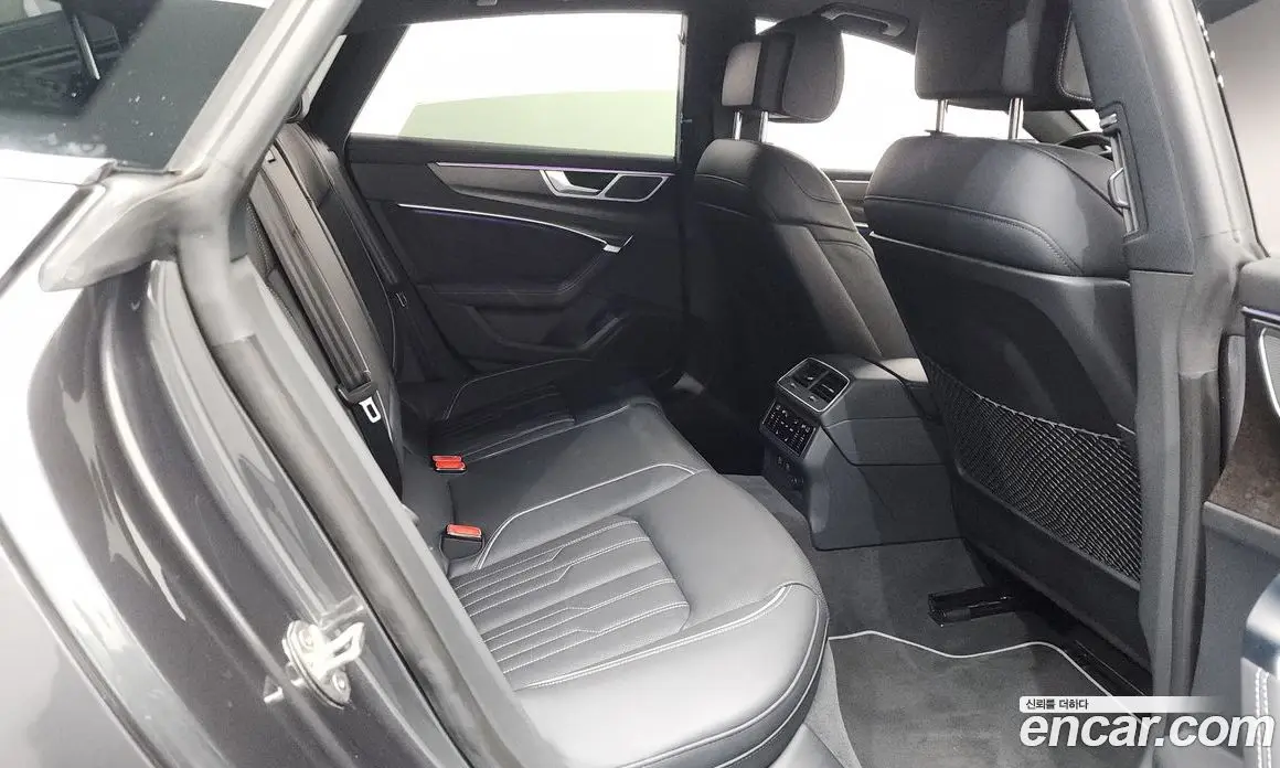 Audi A7 2021 3.0 автомат (гидро), фото 17