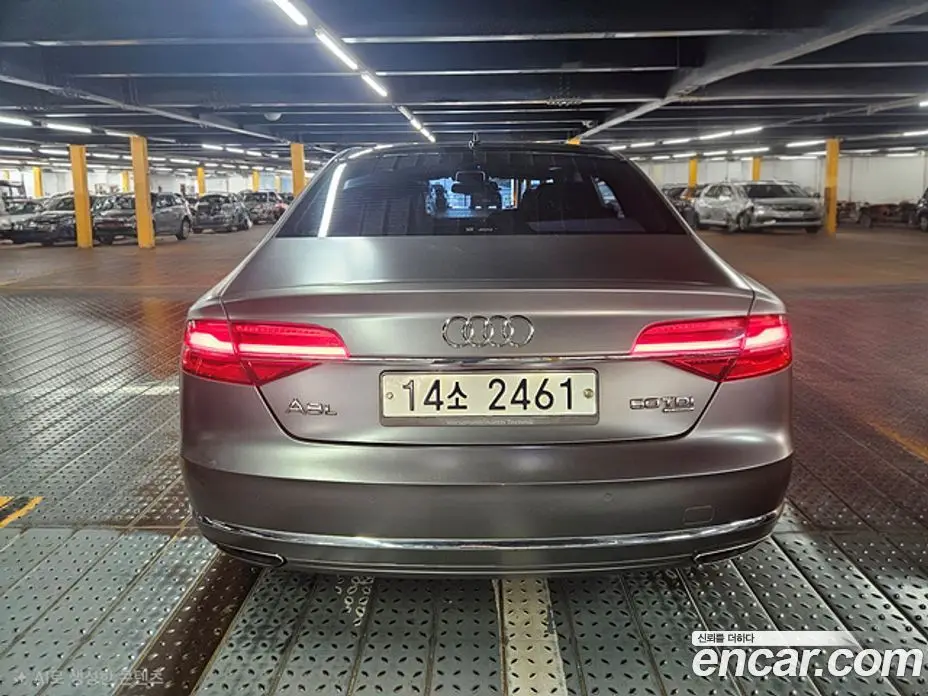 Audi A8 2014 3.0 автомат (гидро), фото 5
