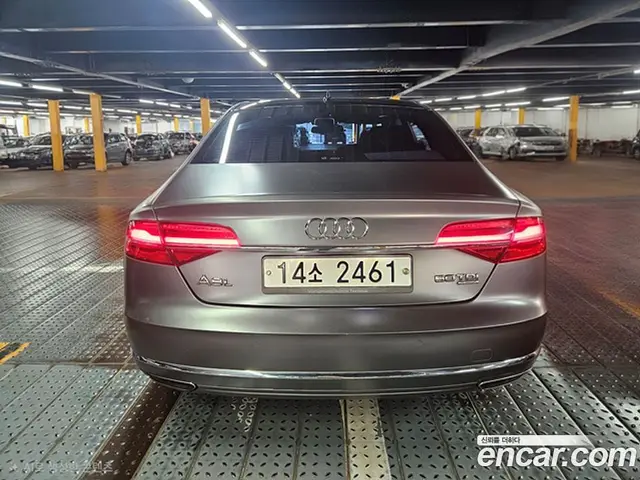 Audi A8 2014 3.0 автомат (гидро), миниатюра 5