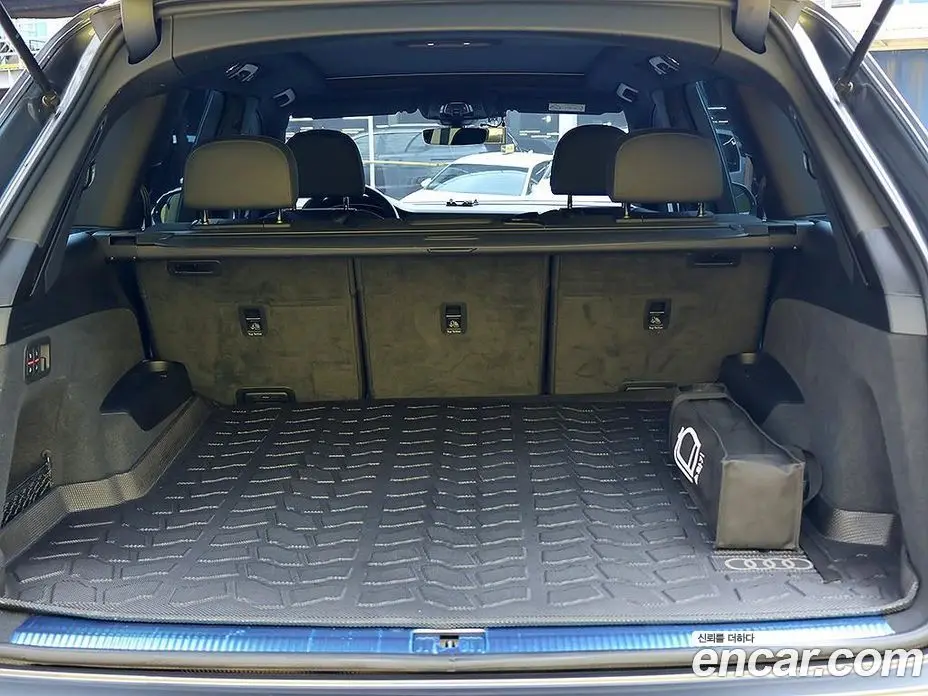 Audi Q7 2021 3.0 автомат (гидро), фото 20