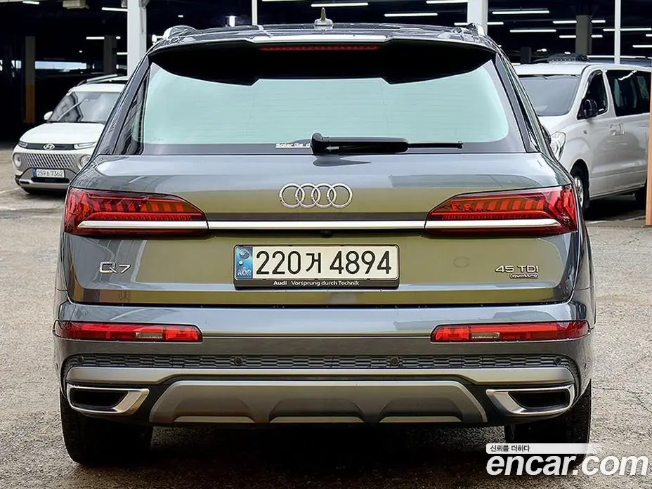 Audi Q7 2021 3.0 автомат (гидро), фото 3