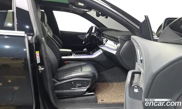 Audi Q8 2022 3.0 автомат (гидро), миниатюра 11