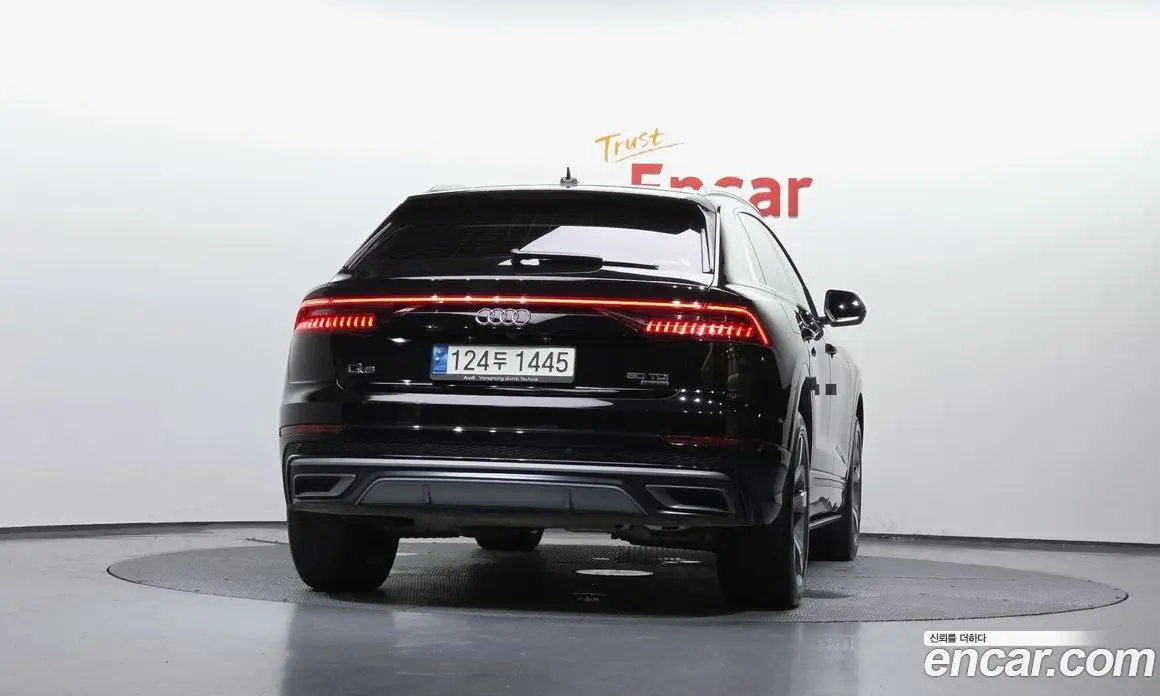Audi Q8 2022 3.0 автомат (гидро), фото 4