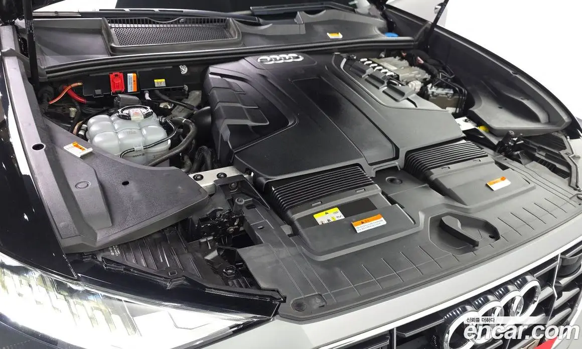 Audi Q8 2022 3.0 автомат (гидро), фото 6