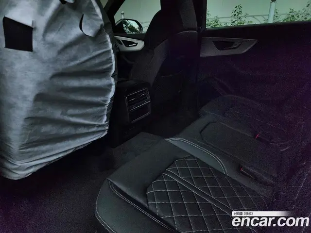 Audi Q8 2026 3.0 автомат (гидро), миниатюра 11