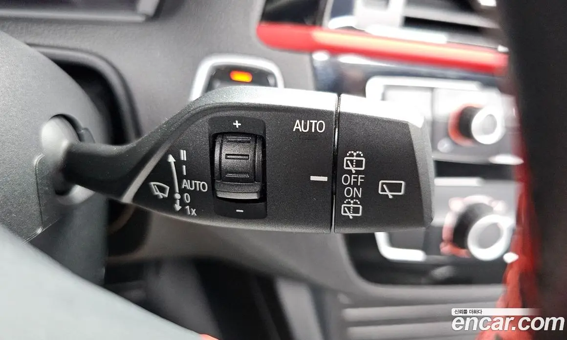 BMW 1 серия 2019 2.0 автомат (гидро), фото 17
