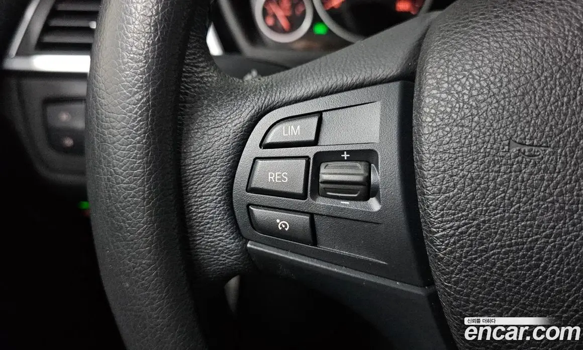 BMW 3 серия 2018 2.0 автомат (гидро), фото 21