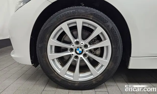 BMW 3 серия 2018 2.0 автомат (гидро), миниатюра 4