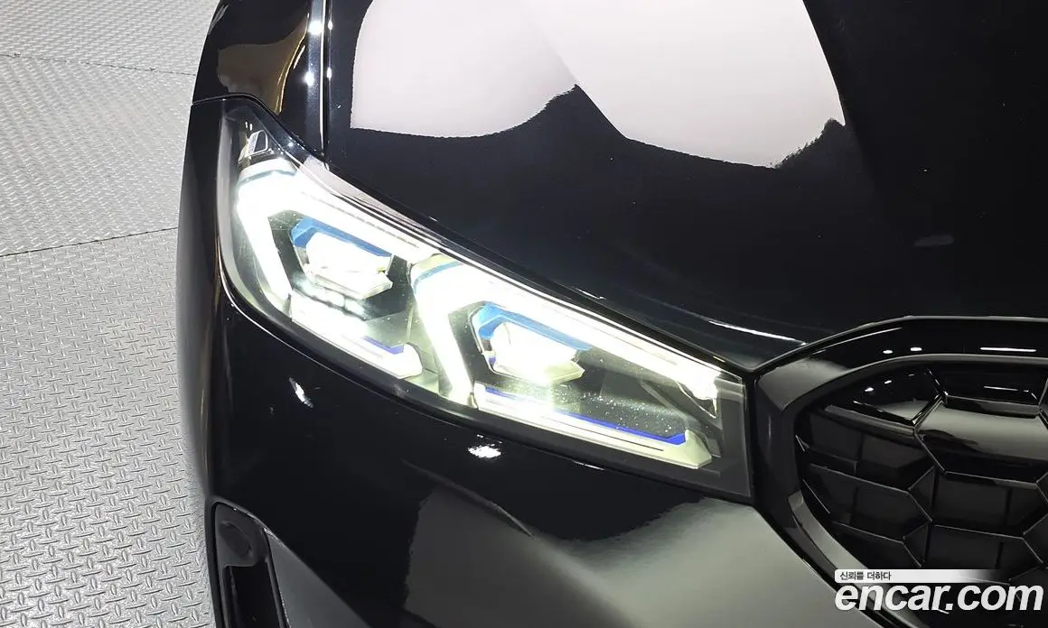 BMW 3 серия 2024 2.0 автомат (гидро), фото 8