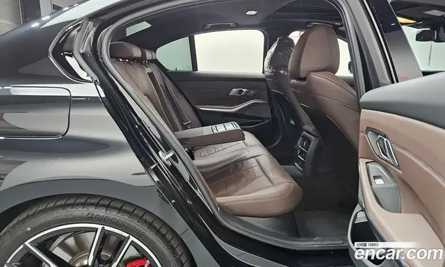 BMW 3 серия 2025 3.0 автомат (гидро), миниатюра 12