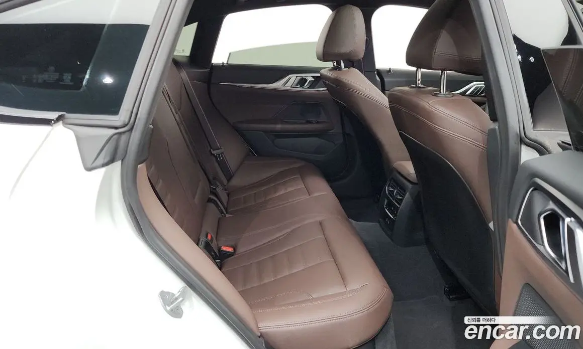 BMW 4 серия 2025 2.0 автомат (гидро), фото 16